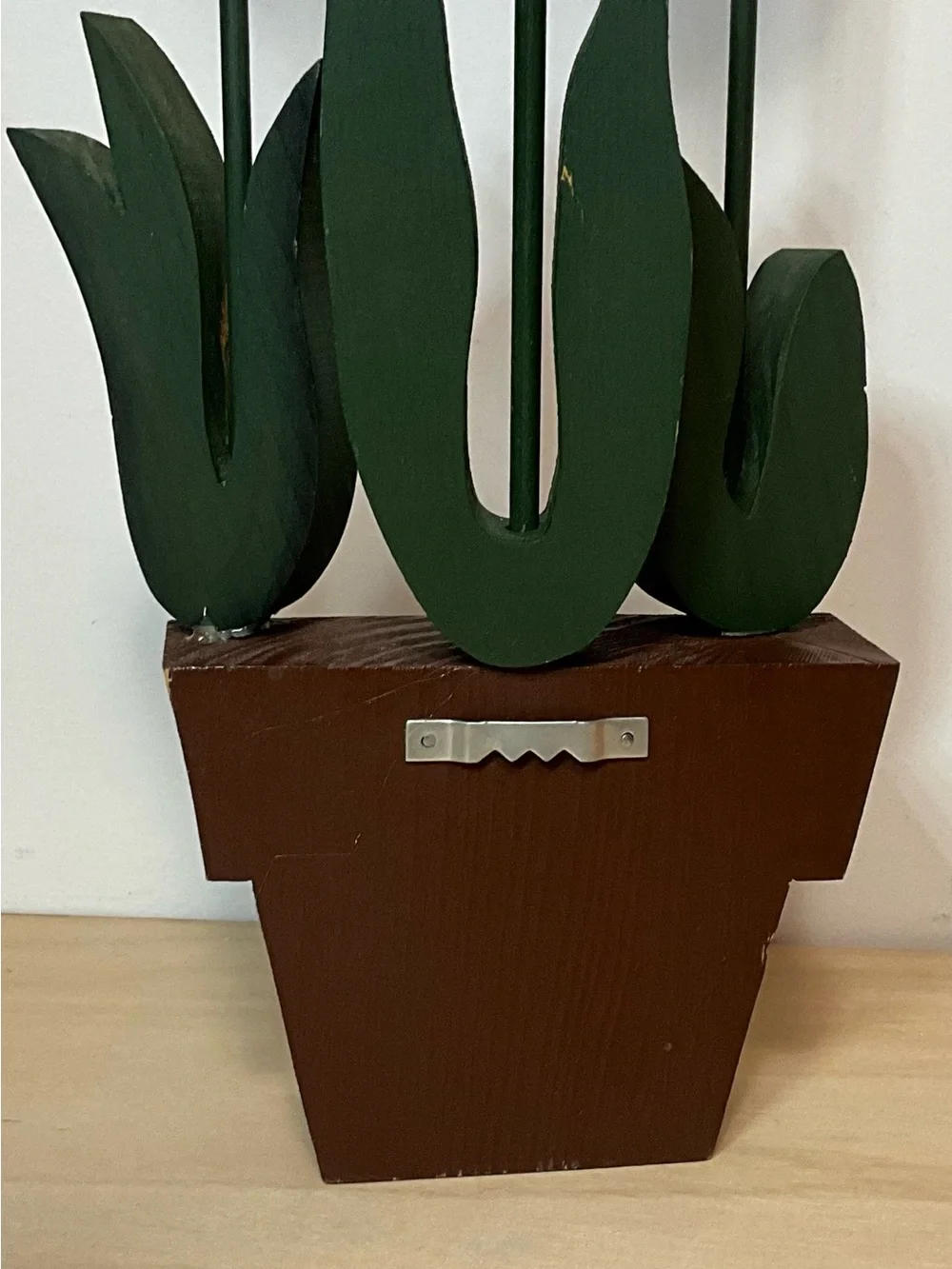 VTG Handcrafted Wooden Folk Art Decor Welcome Ladder & Tulips